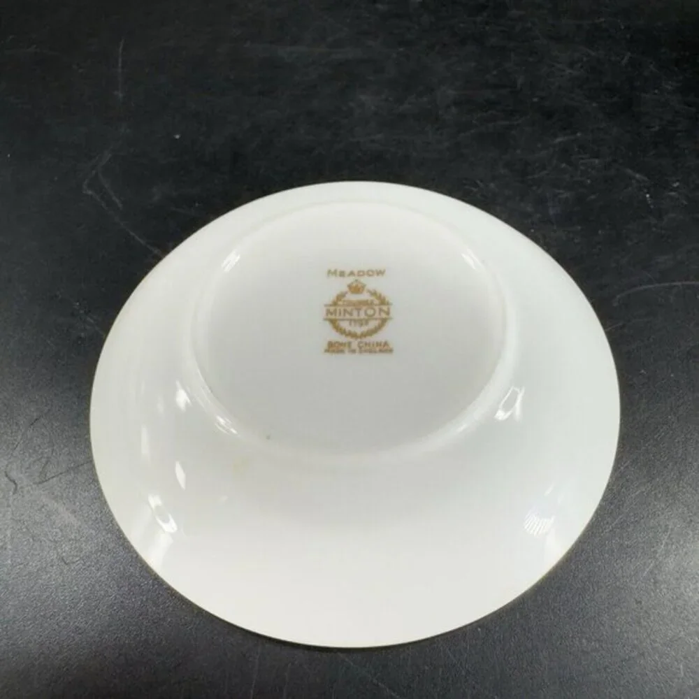 Minton Fine Bone China England Meadow‎ Round Dish Plate Porcelain Flowers